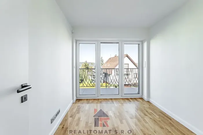 Prodej bytu 4+kk, Praha - Komořany, Pod lesem, 127 m2