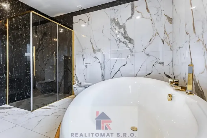 Prodej bytu 4+kk, Praha - Komořany, Pod lesem, 127 m2