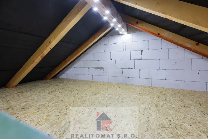 Prodej rodinného domu, Horoušany, Na Svahu, 133 m2