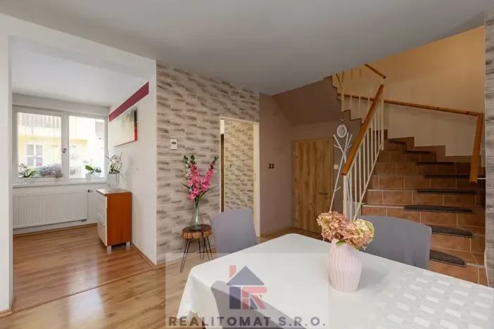 Prodej rodinného domu, Horoušany, Na Svahu, 133 m2