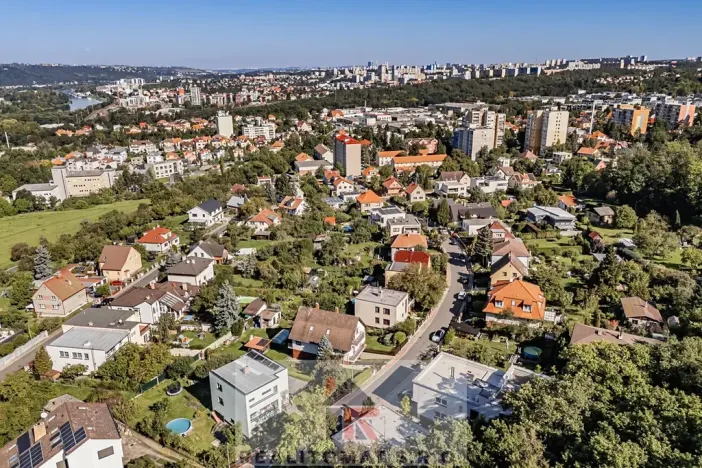 Prodej vily, Praha - Komořany, Pod lesem, 770 m2