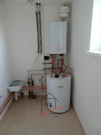 Prodej rodinného domu, Píšťany, 160 m2