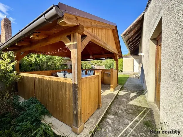 Prodej rodinného domu, Ostrov, 90 m2