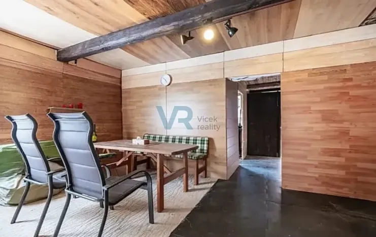 Prodej bytu 3+1, Trhové Sviny, 72 m2