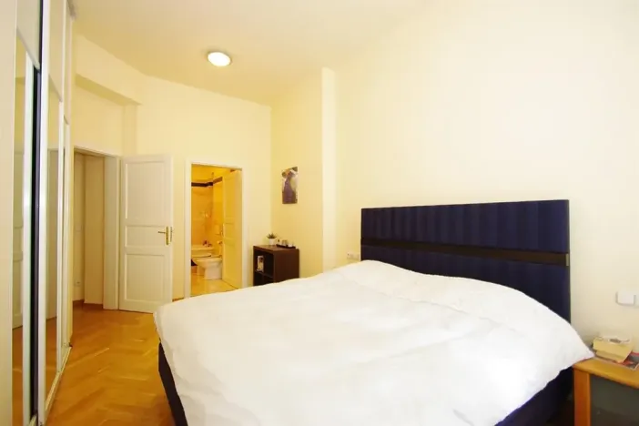 Pronájem bytu 3+1, Praha - Vinohrady, Polská, 100 m2