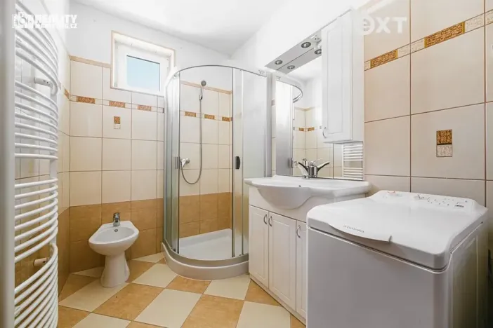 Prodej rodinného domu, Přítluky, Poštovní, 210 m2