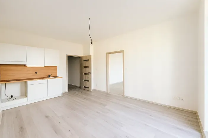 Pronájem bytu 2+kk, Milovice, Slepá, 39 m2