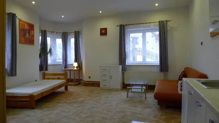 Pronájem bytu 1+kk, Mnichovice, Pražská, 32 m2