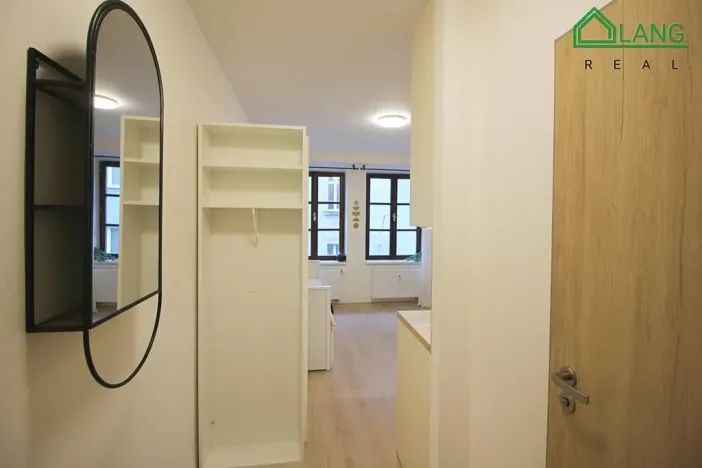 Pronájem bytu 1+kk, Brno, Francouzská, 23 m2
