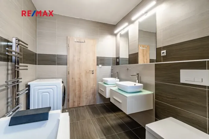 Prodej bytu 2+kk, České Budějovice, České Vrbné, 77 m2