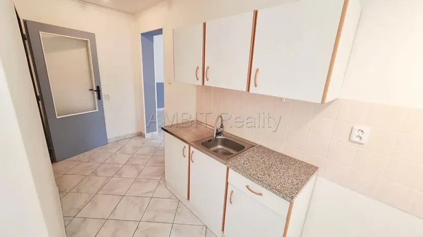 Pronájem kanceláře, Praha - Řepy, Žalanského, 63 m2