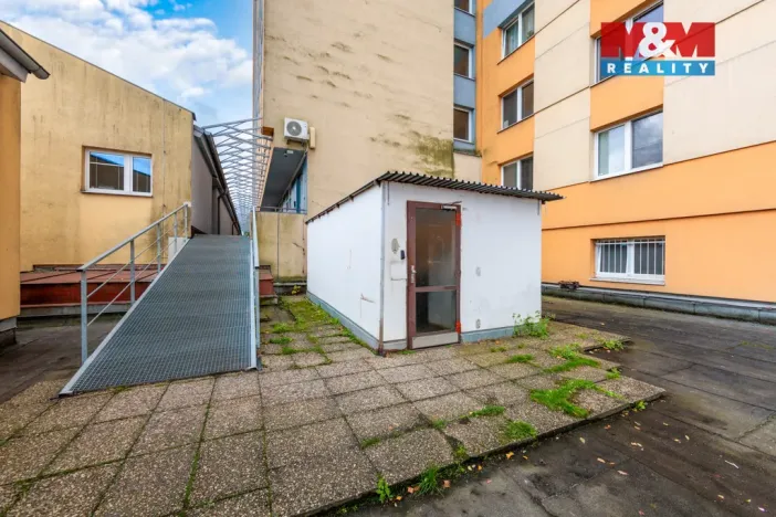 Prodej garážového stání, Praha - Krč, Štúrova, 15 m2