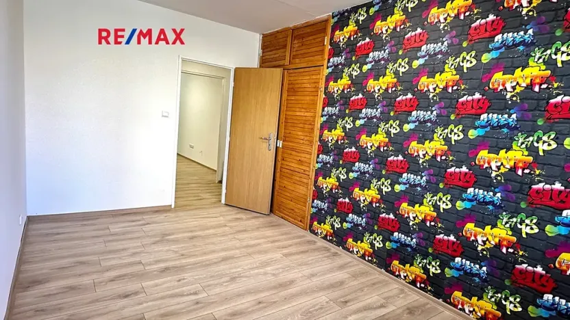 Pronájem bytu 3+1, Kladno, Litevská, 66 m2