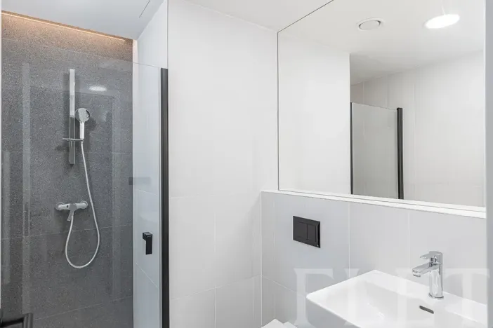 Pronájem bytu 1+kk, Praha - Smíchov, Grafická, 31 m2