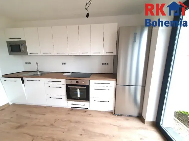 Pronájem rodinného domu, Bezno, Na Výsluní, 102 m2