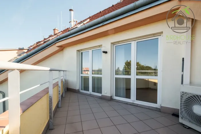 Prodej bytu 3+1, Praha - Suchdol, Brandejsovo náměstí, 116 m2