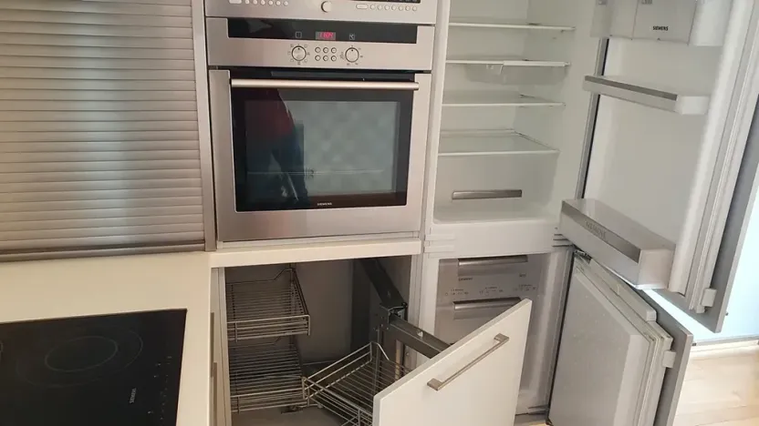 Pronájem bytu 1+kk, Praha - Modřany, Spinozova, 38 m2