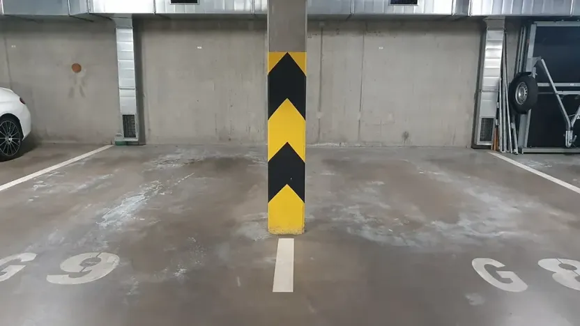 Pronájem bytu 1+kk, Praha - Modřany, Spinozova, 38 m2