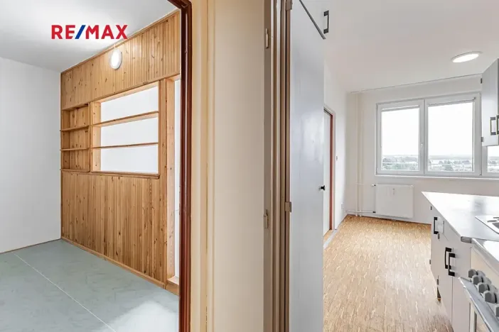 Pronájem bytu 1+1, Jindřichův Hradec, sídliště Vajgar, 43 m2