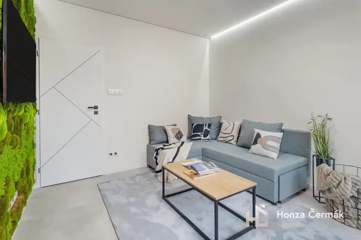 Prodej bytu 3+kk, Olomouc, Velkomoravská, 67 m2