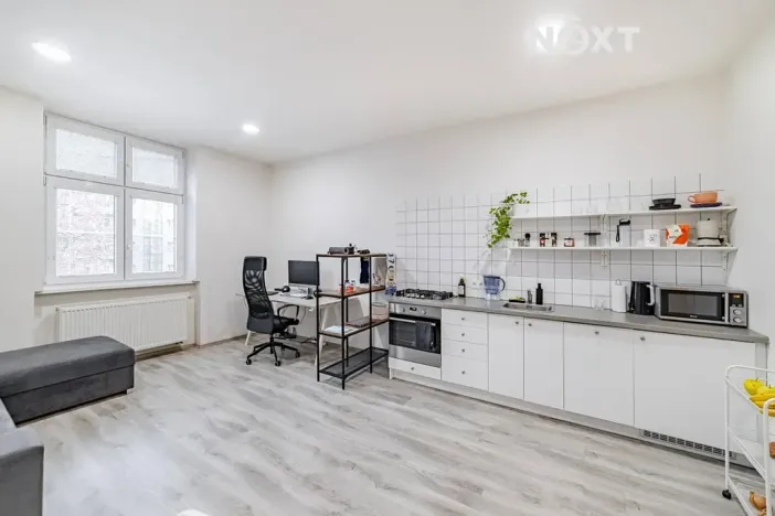 Pronájem bytu 2+kk, Praha - Nusle, Lounských, 38 m2