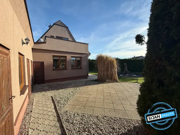 Prodej rodinného domu, Bruntál, 234 m2