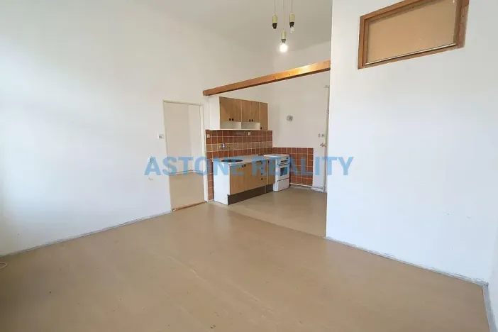 Prodej bytu 3+1, Praha - Karlín, Peckova, 96 m2