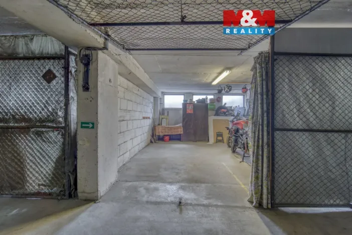 Prodej garáže, Plzeň, Tomanova, 12 m2