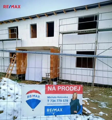 Prodej bytu 3+kk, Třeština, 74 m2