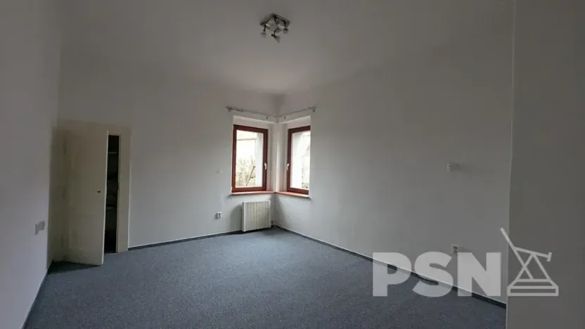 Pronájem bytu 2+kk, Praha - Kobylisy, Služská, 48 m2