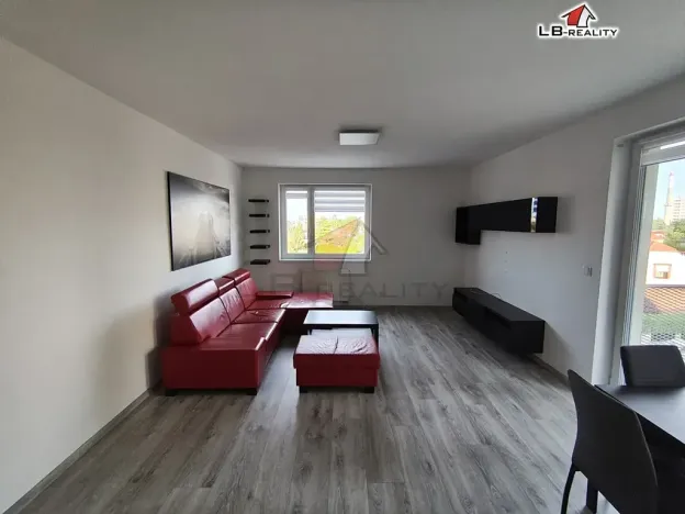 Pronájem bytu 3+kk, Nymburk, Ke Strouze, 90 m2