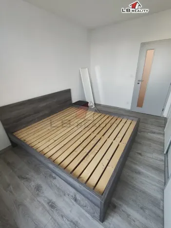 Pronájem bytu 3+kk, Nymburk, Ke Strouze, 90 m2