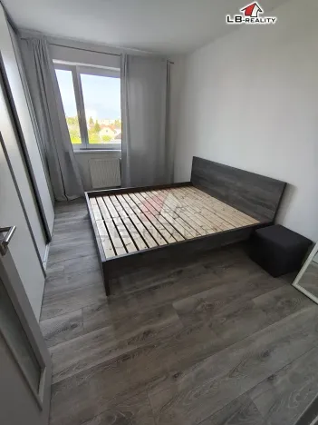 Pronájem bytu 3+kk, Nymburk, Ke Strouze, 90 m2