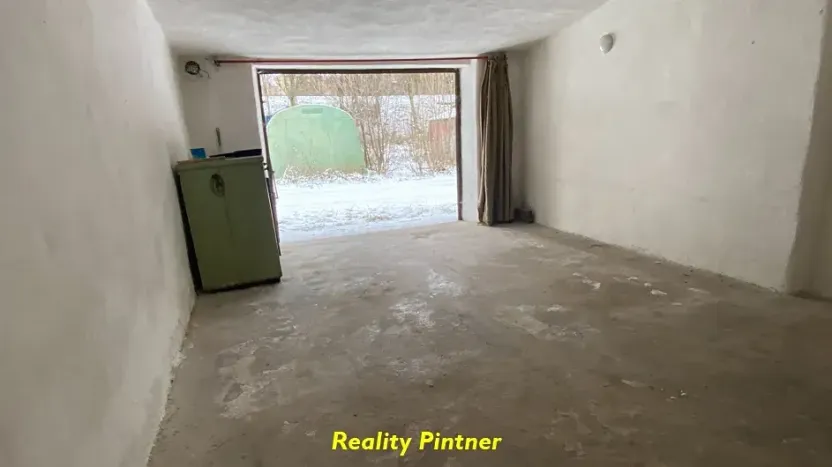 Pronájem garáže, Příbram, Březnická, 17 m2