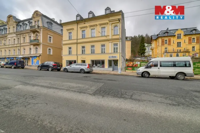 Pronájem obchodního prostoru, Mariánské Lázně, Hlavní třída, 40 m2