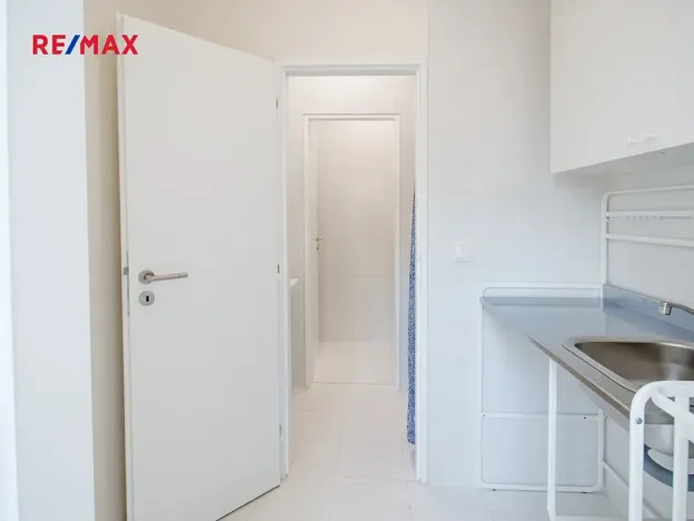 Prodej obchodního prostoru, Kladno, U tržnice, 460 m2