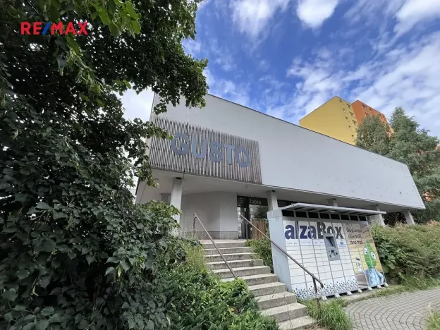 Pronájem obchodního prostoru, Liberec, Ježkova, 487 m2