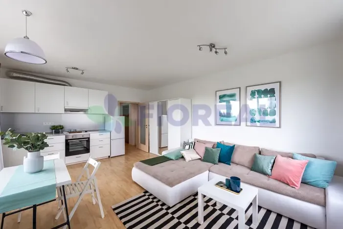 Pronájem bytu 1+kk, Praha - Uhříněves, Václava Trojana, 34 m2