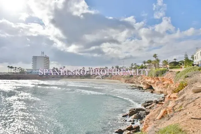 Prodej vily, Orihuela, Španělsko, 80 m2