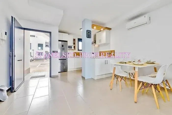 Prodej bytu 3+kk, Orihuela, Španělsko, 74 m2