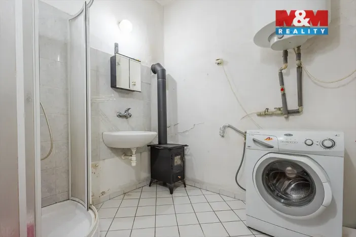 Prodej rodinného domu, Kařez, 311 m2