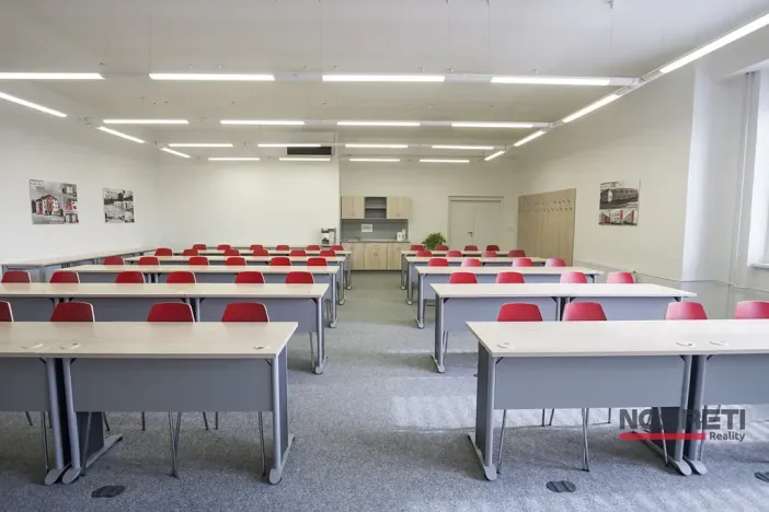 Pronájem kanceláře, Brno, Křenová, 105 m2