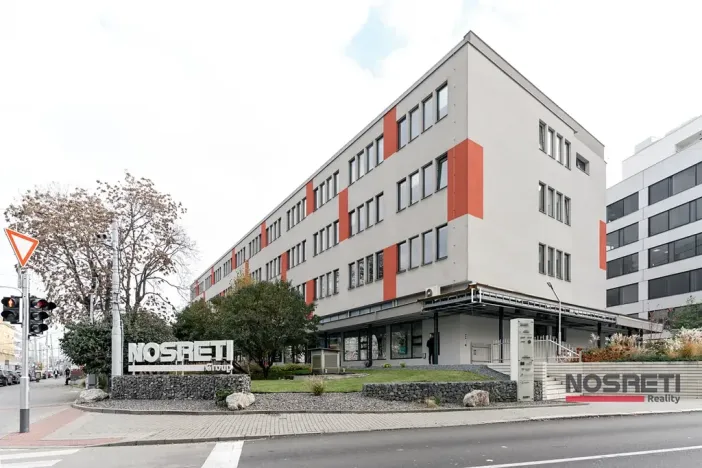 Pronájem kanceláře, Brno, Křenová, 105 m2