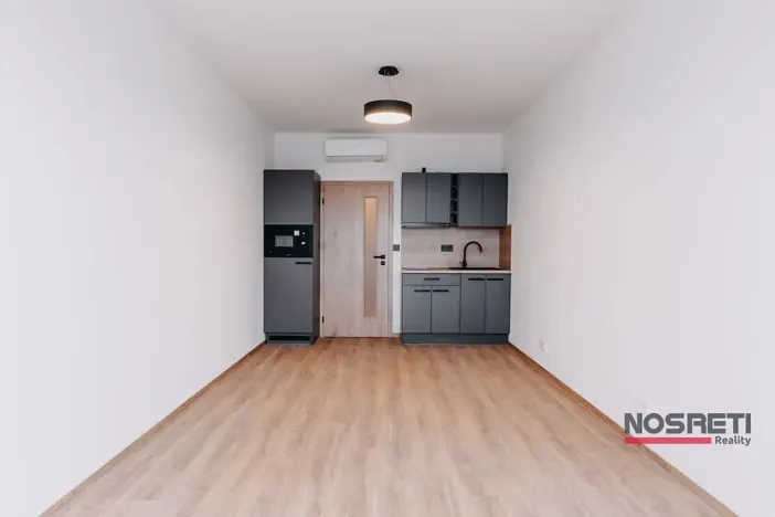 Pronájem apartmánu, Brno, Čechyňská, 37 m2