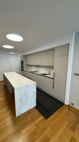 Pronájem bytu 2+kk, Praha - Smíchov, Na Hřebenkách, 106 m2