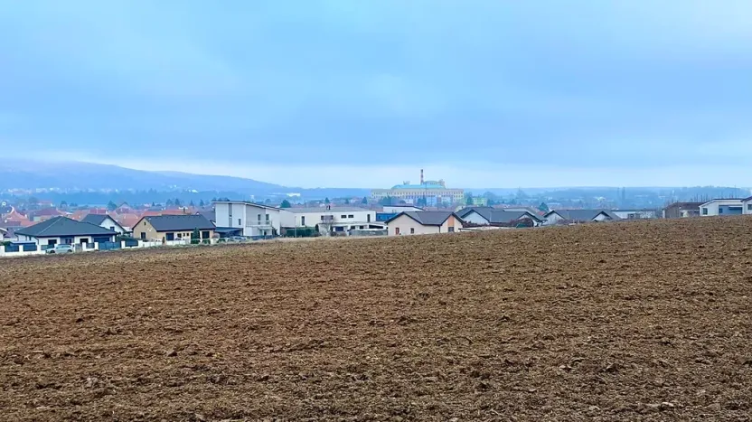 Prodej pozemku pro bydlení, Hrušovany u Brna, Pod Střediskem, 1062 m2