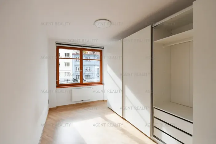 Pronájem bytu 3+kk, Praha - Břevnov, Za Strahovem, 56 m2