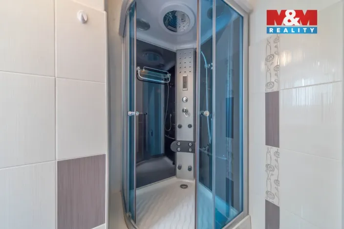 Pronájem bytu 1+kk, Krnov, Nádražní, 30 m2