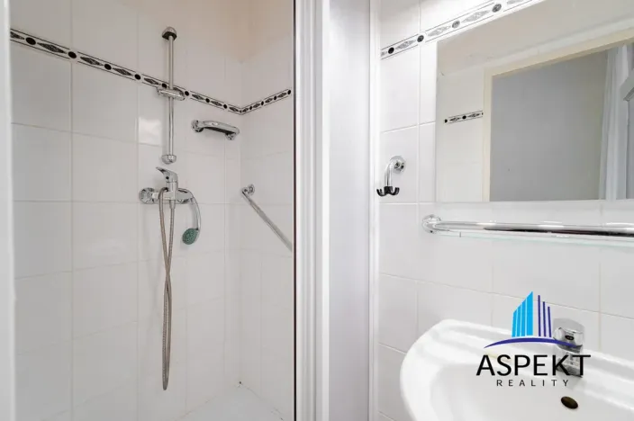 Pronájem bytu 2+1, Praha - Vinohrady, Lužická, 66 m2