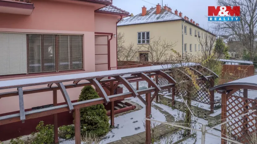 Prodej rodinného domu, Uherské Hradiště, U Stadionu, 300 m2